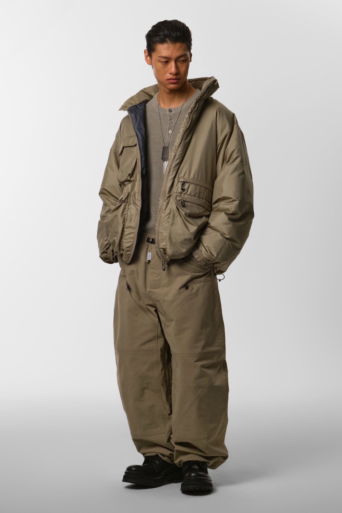 [INVITED] VTX UTILITY DOWN JACKET DEEP BEIGE