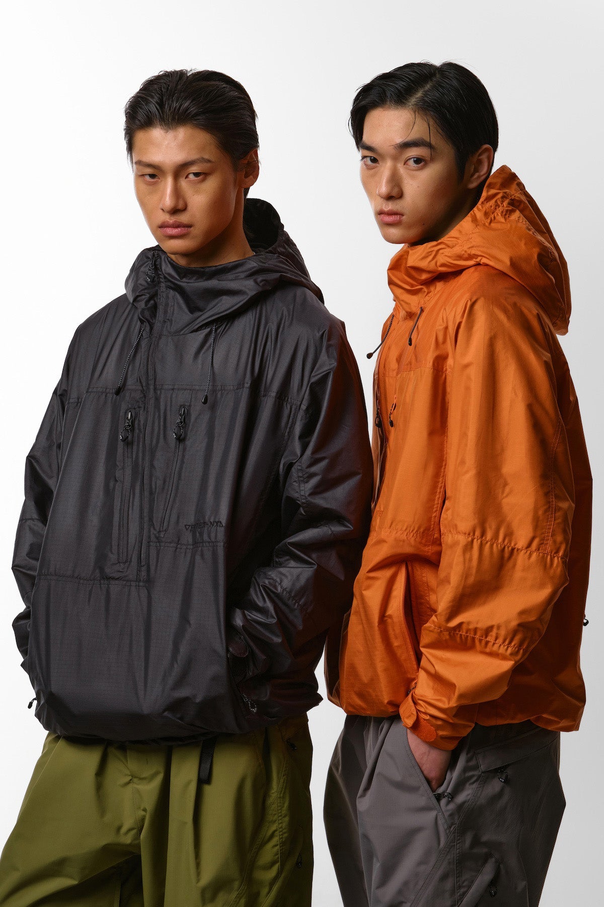 [INVITED] VTX WIND ANORAK JACKET BLACK