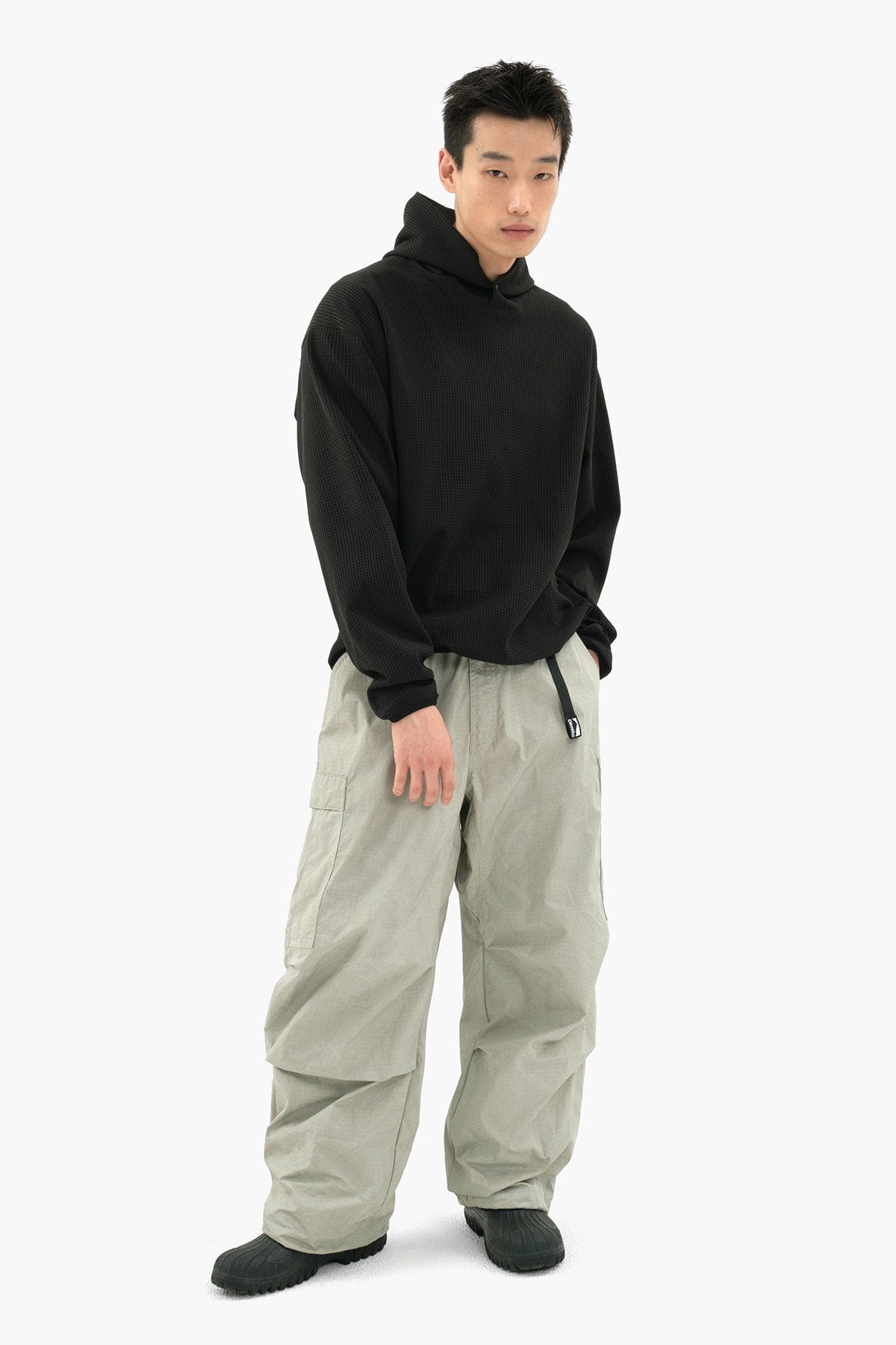 [INVITED] WASHED CARGO PANTS (LOOSE FIT) IVORY