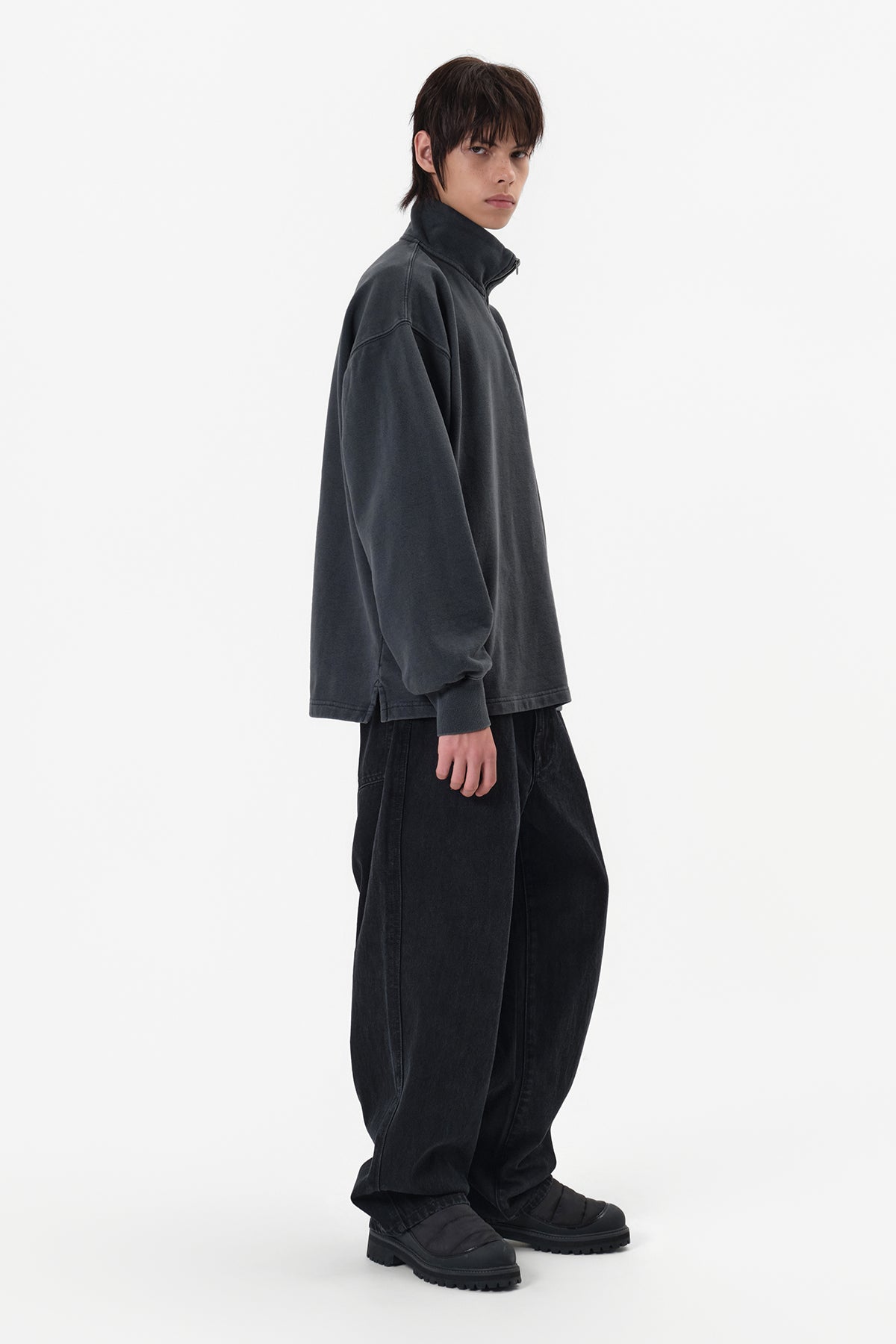 VERT WASHED HALF ZIP SWEATSHIRT CONCRETE