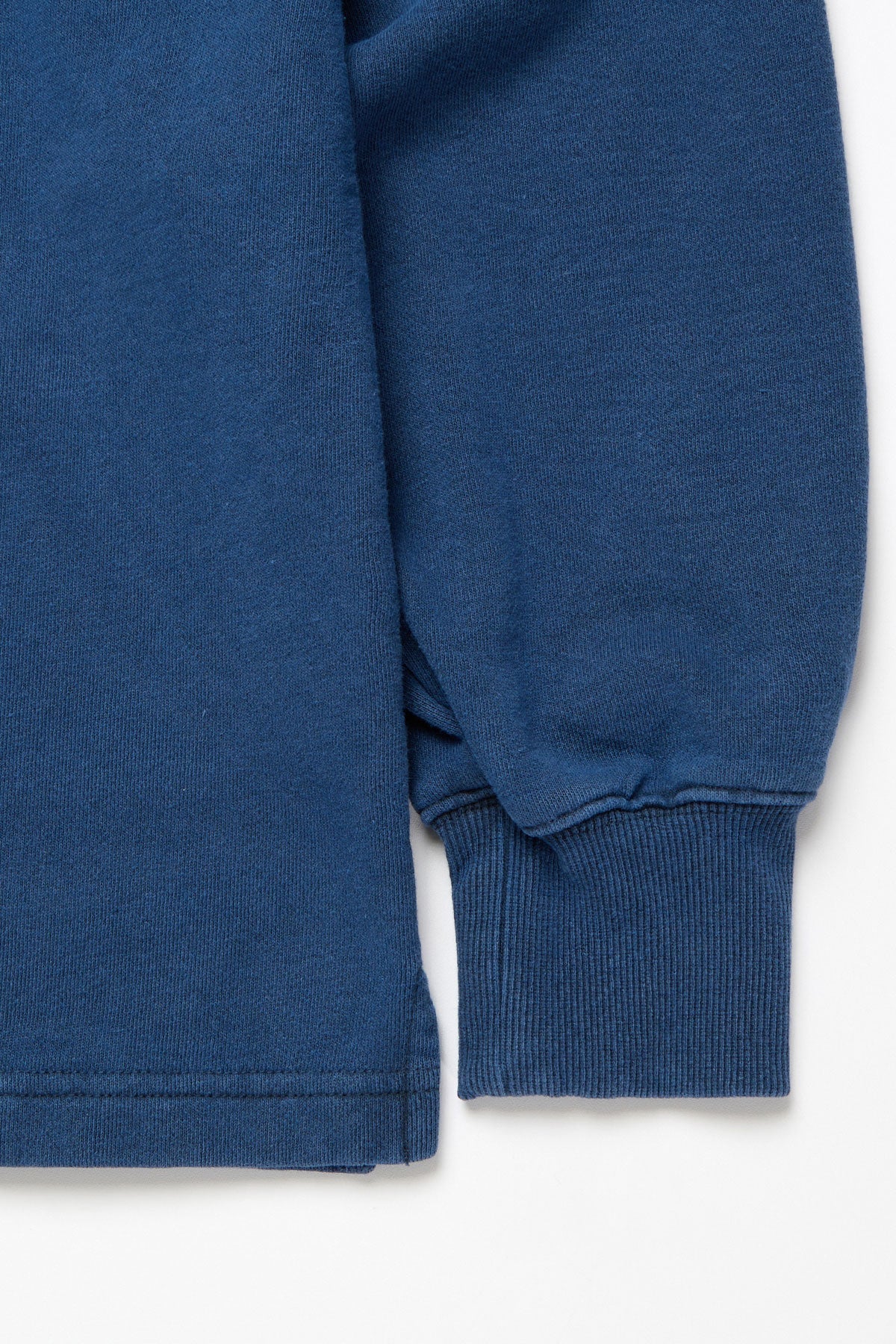 [INVITED] WASHED HALF ZIP SWEATSHIRT DEEP SEA