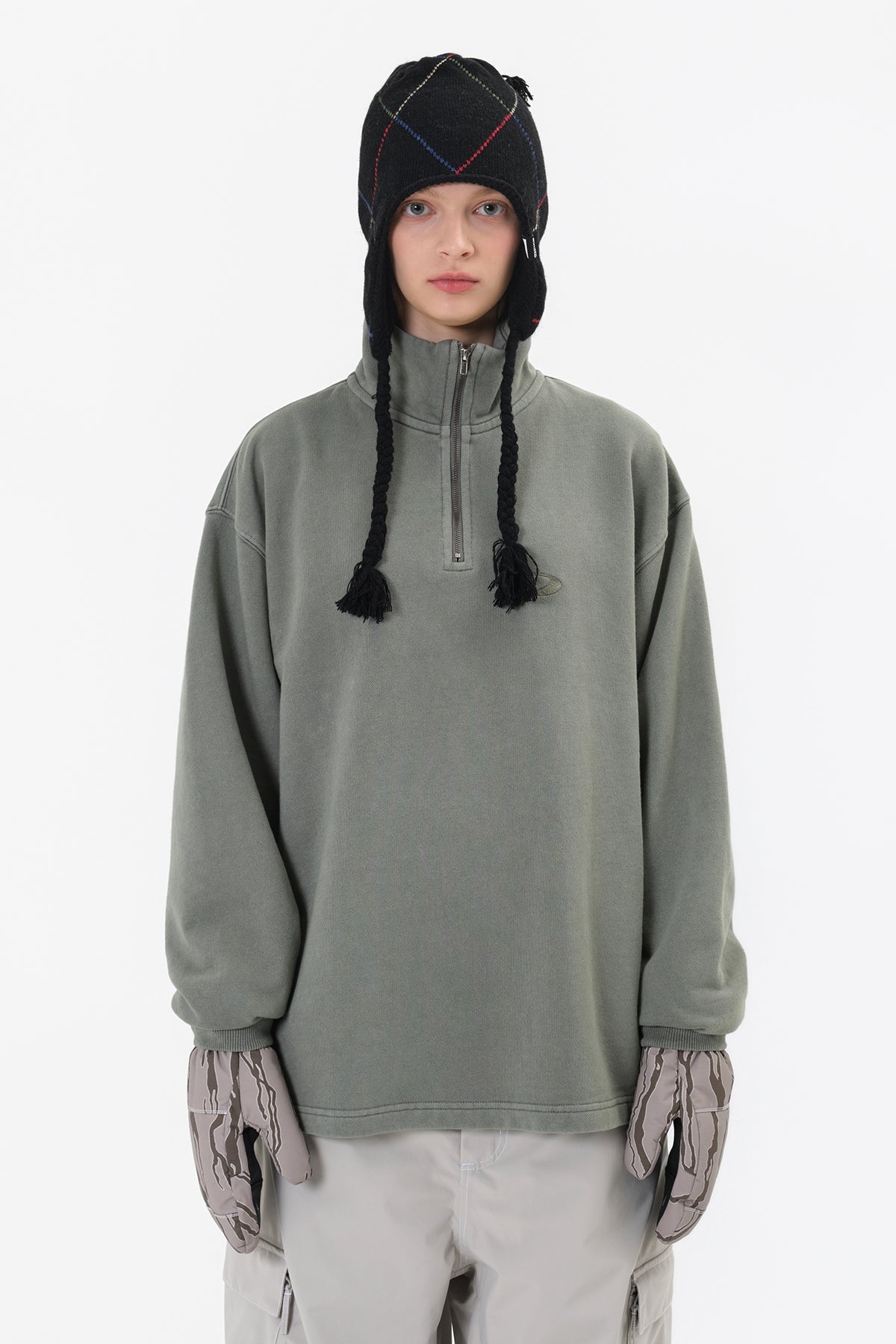 [INVITED] WASHED HALF ZIP SWEATSHIRT SLATE SAGE