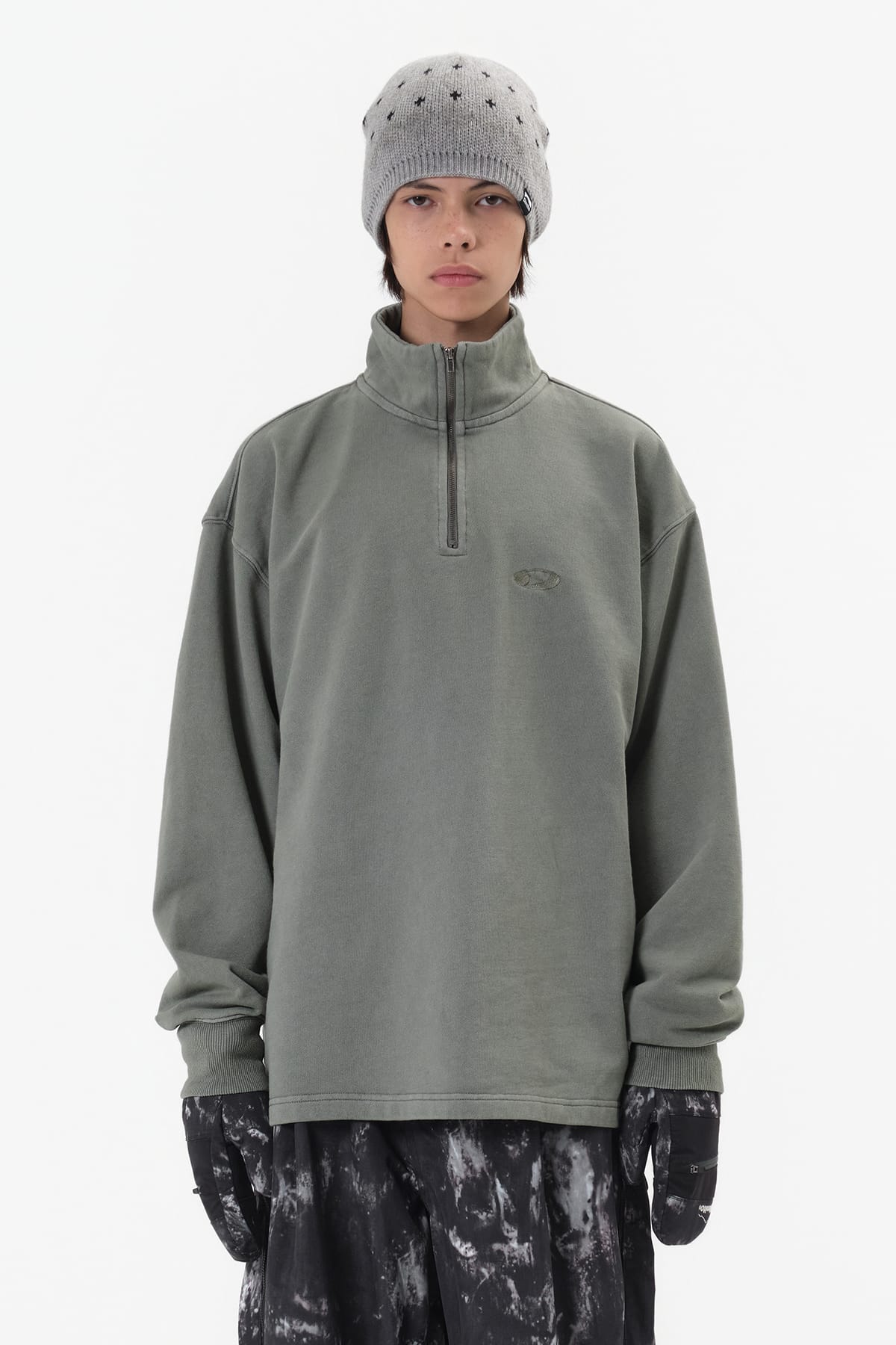 [INVITED] WASHED HALF ZIP SWEATSHIRT SLATE SAGE